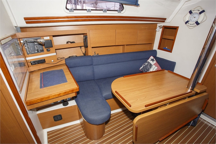 Hanse 355