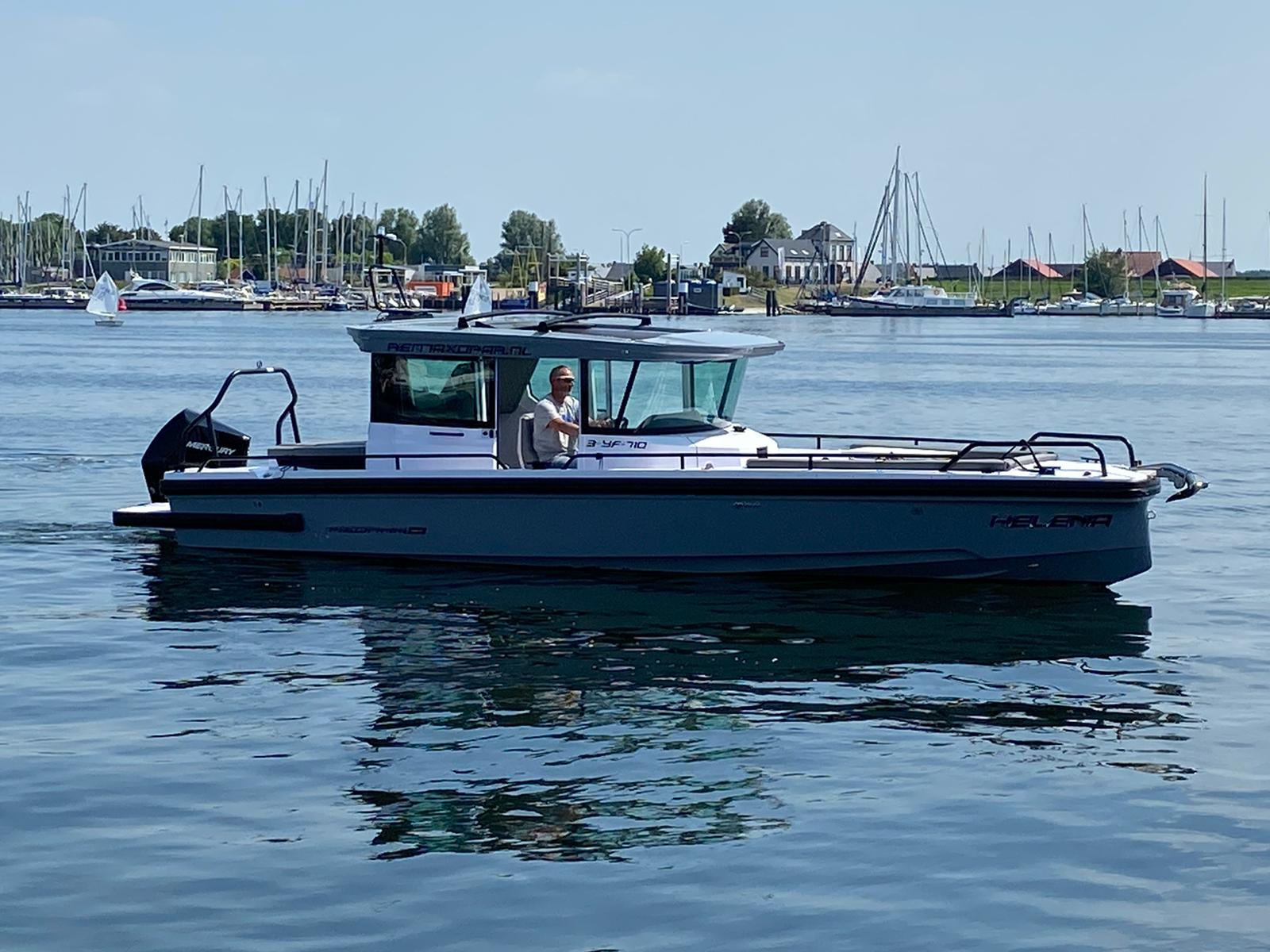 Axopar 28 cabin "Helena" (2021) van Waterfront Jachtcharter in Kortgene